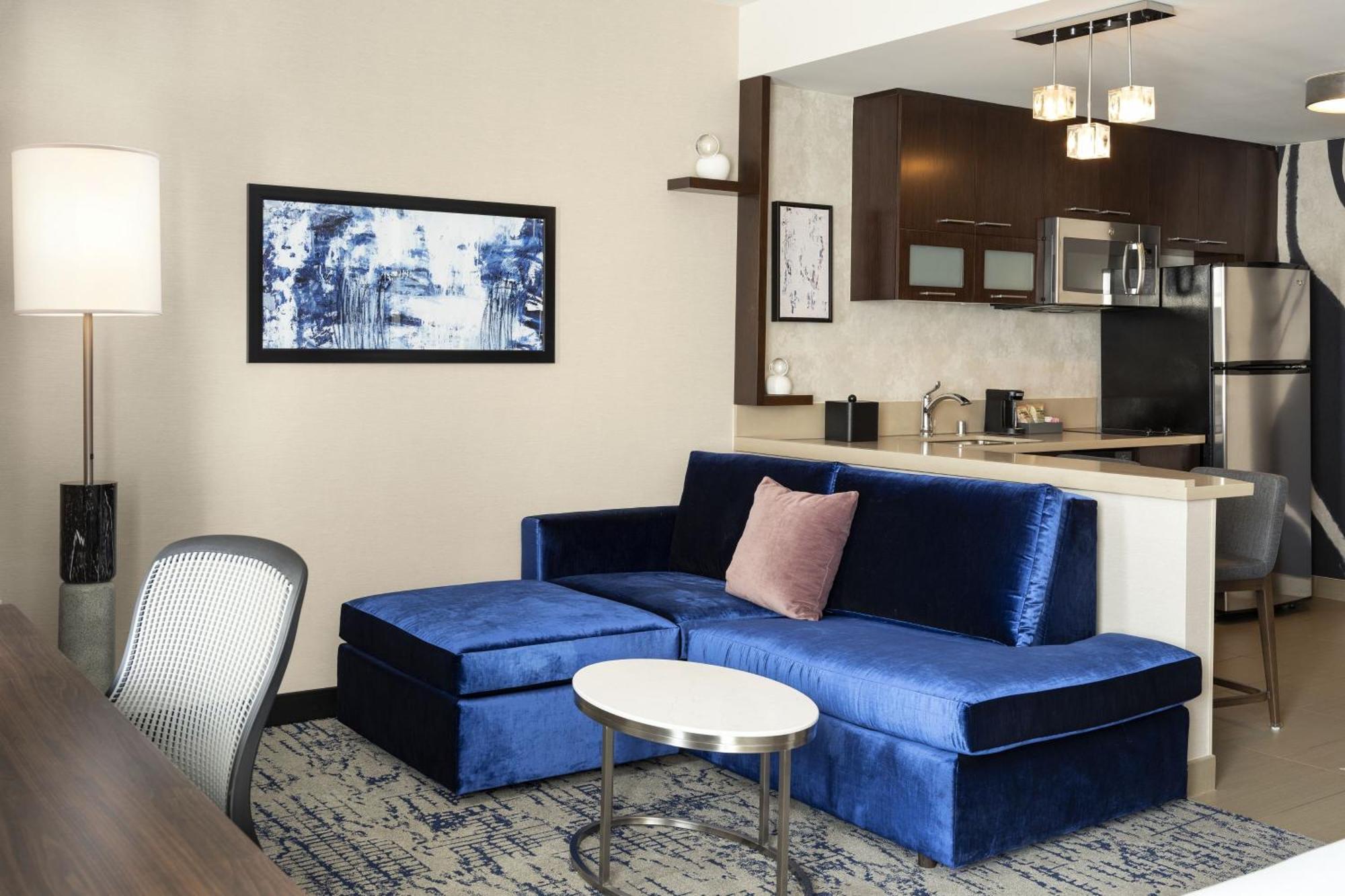 Residence Inn By Marriott Los Angeles L.A. Live Екстериор снимка